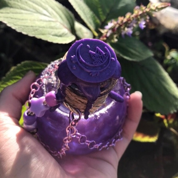 Lilac dreams potion - Picture 3 of 3